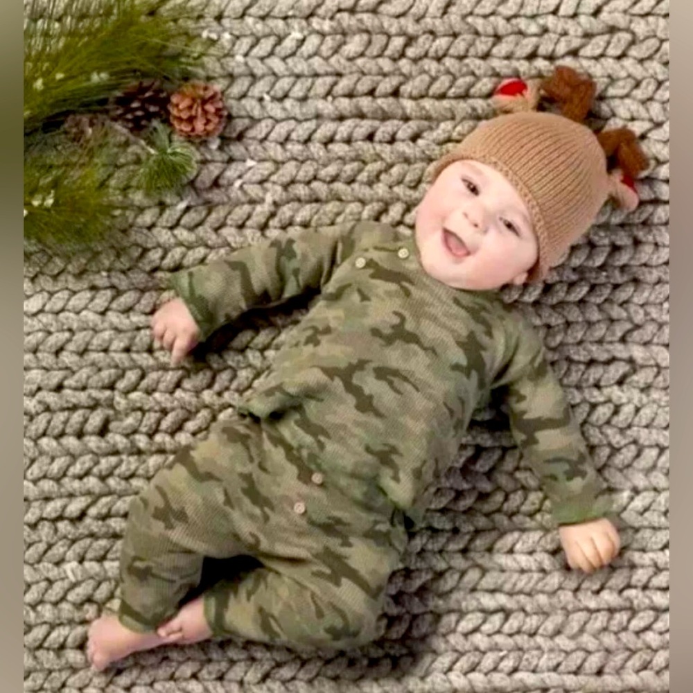 Mud Pie Baby Boys Green Camo Reindeer Waffle Knit 3 Pc Pant Set  Hat  Size 0-3M